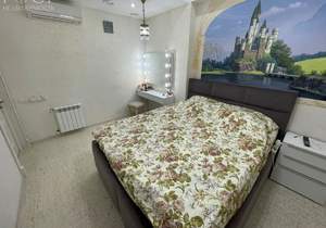 2-к квартира, вторичка, 85м2, 1/19 этаж