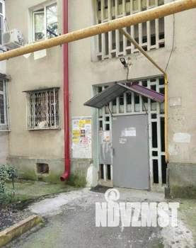 2-к квартира, вторичка, 45м2, 1/4 этаж