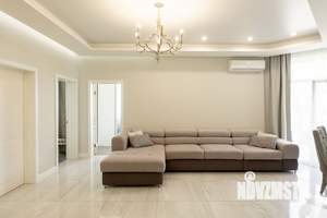 2-к квартира, вторичка, 68м2, 12/19 этаж