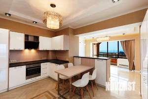 3-к квартира, вторичка, 70м2, 8/12 этаж