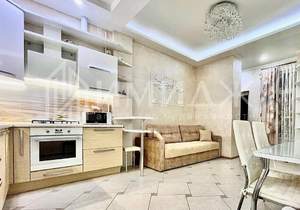 3-к квартира, вторичка, 85м2, 1/3 этаж