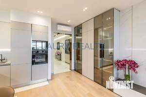 3-к квартира, вторичка, 205м2, 19/22 этаж