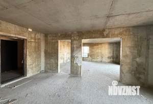 2-к квартира, вторичка, 42м2, 18/27 этаж