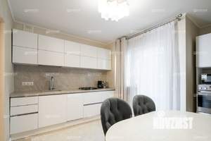 4-к квартира, вторичка, 120м2, 4/5 этаж