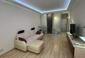 2-к квартира, вторичка, 57м2, 4/24 этаж