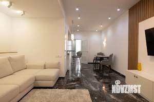 2-к квартира, вторичка, 70м2, 6/13 этаж