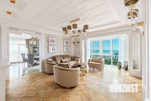 3-к квартира, вторичка, 120м2, 12/16 этаж