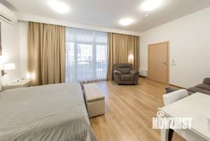 2-к квартира, вторичка, 80м2, 3/5 этаж