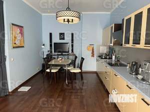 2-к квартира, вторичка, 130м2, 15/16 этаж