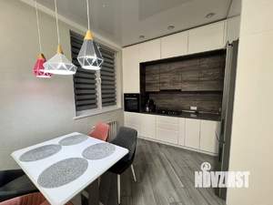 2-к квартира, вторичка, 56м2, 9/9 этаж