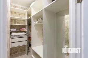 2-к квартира, вторичка, 142м2, 13/25 этаж