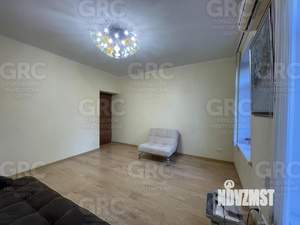 2-к квартира, вторичка, 60м2, 2/4 этаж