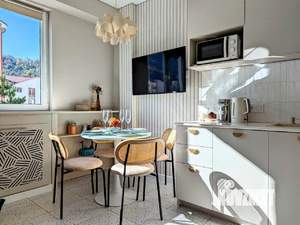 2-к квартира, вторичка, 54м2, 3/5 этаж