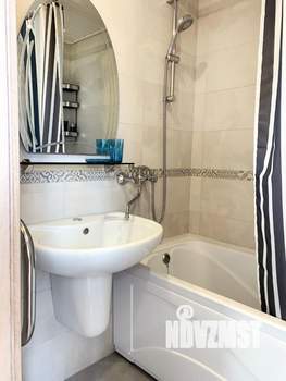 2-к квартира, вторичка, 64м2, 4/10 этаж