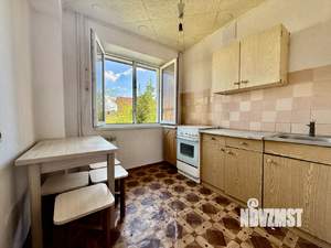 2-к квартира, вторичка, 52м2, 3/5 этаж