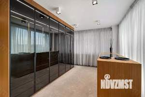 6-к квартира, вторичка, 396м2, 1/3 этаж