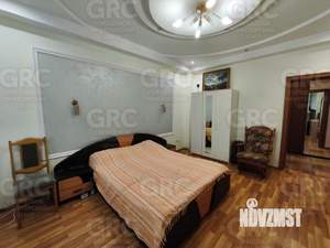 2-к квартира, вторичка, 64м2, 3/12 этаж