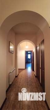 5-к квартира, вторичка, 325м2, 2/2 этаж