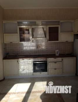 3-к квартира, вторичка, 98м2, 1/4 этаж