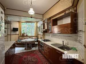 4-к квартира, вторичка, 106м2, 1/6 этаж