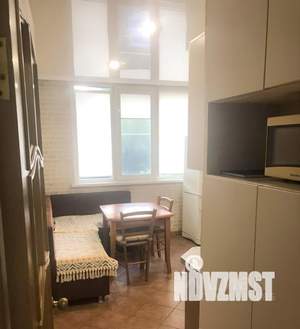 2-к квартира, вторичка, 57м2, 1/5 этаж