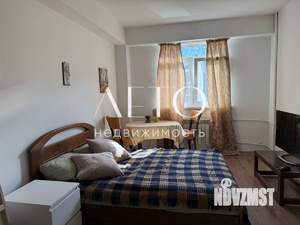 2-к квартира, вторичка, 68м2, 1/5 этаж