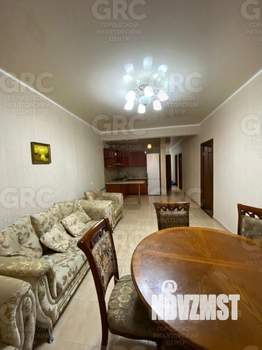 3-к квартира, вторичка, 100м2, 3/10 этаж