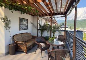 2-к квартира, вторичка, 80м2, 3/3 этаж