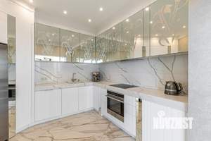 2-к квартира, вторичка, 180м2, 10/30 этаж