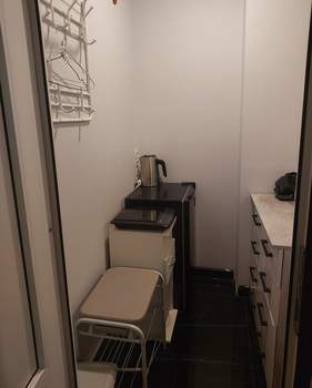 Студия квартира, вторичка, 7м2, 1/5 этаж