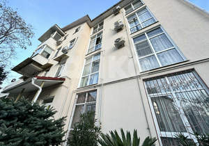 3-к квартира, вторичка, 100м2, 1/5 этаж