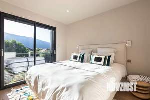 2-к квартира, вторичка, 56м2, 1/4 этаж