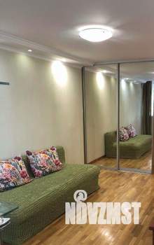 2-к квартира, вторичка, 57м2, 1/5 этаж