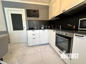 3-к квартира, вторичка, 77м2, 7/16 этаж