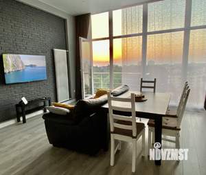 4-к квартира, вторичка, 143м2, 9/9 этаж