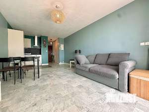 2-к квартира, вторичка, 63м2, 7/10 этаж