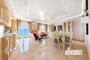3-к квартира, вторичка, 156м2, 15/25 этаж