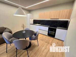 2-к квартира, вторичка, 58м2, 2/4 этаж