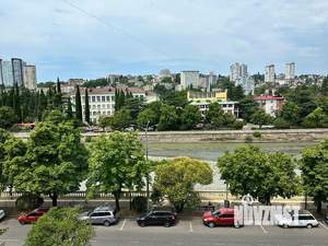 2-к квартира, вторичка, 42м2, 5/5 этаж