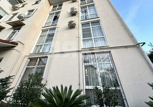 3-к квартира, вторичка, 100м2, 1/5 этаж