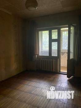 2-к квартира, вторичка, 63м2, 1/12 этаж