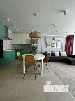 2-к квартира, вторичка, 94м2, 12/19 этаж