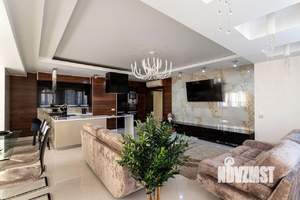 2-к квартира, вторичка, 128м2, 12/12 этаж