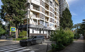 3-к квартира, вторичка, 140м2, 8/8 этаж