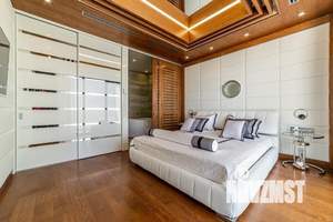 3-к квартира, вторичка, 260м2, 18/26 этаж