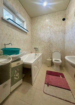 4-к квартира, вторичка, 145м2, 3/4 этаж