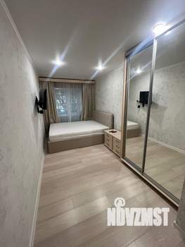 2-к квартира, вторичка, 50м2, 1/4 этаж