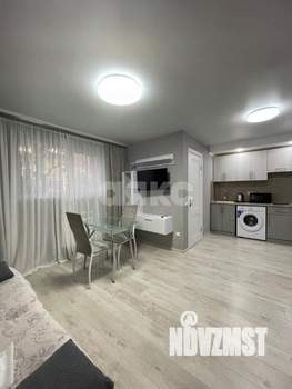 Студия квартира, вторичка, 23м2, 1/5 этаж