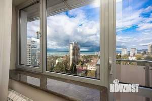 2-к квартира, вторичка, 62м2, 10/27 этаж