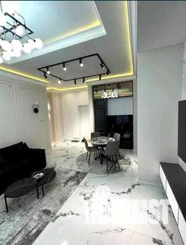 2-к квартира, вторичка, 60м2, 15/18 этаж